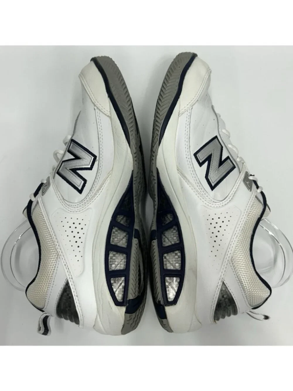 New Balance 806 Tennis Shoes Men’s Size 11.5 D White Leather MC806W Dad Sneakers